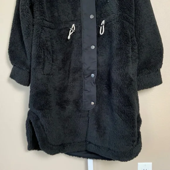 NWT Black Sherpa VARLEY Jones Coat - Picture 10 of 16
